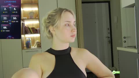 Snapshot of _kateline_ chatting on 10, 1, 2025 Kate online show from 10, 1, 2025