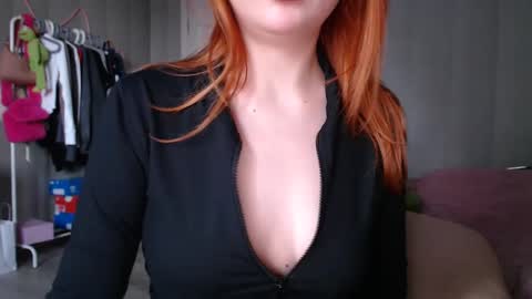 katemiller online show from 26, 12, 2024