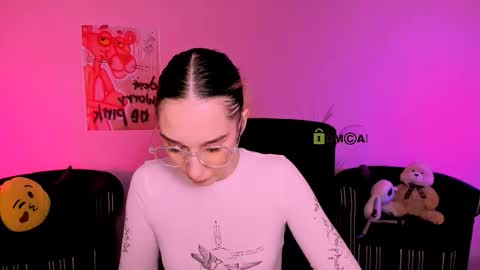 Snapshot of _kellykitten_ chatting on 5, 2, 2026 _kellykitten_ online show from 5, 2, 2026