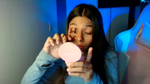 khloe sweet online show from 17, 6, 2026