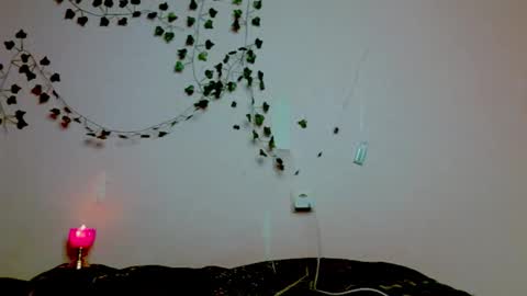 _kikiclark_ online show from 16, 11, 2025