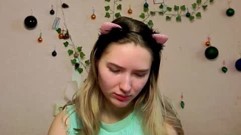 _kikiclark_ online show from 14, 2, 2026