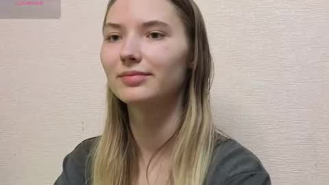 Snapshot of _kikiclark_ chatting on 30, 5, 2026 _kikiclark_ online show from 30, 5, 2026
