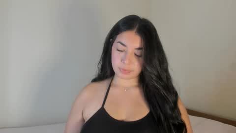 _kimtorres_ online show from 27, 2, 2026