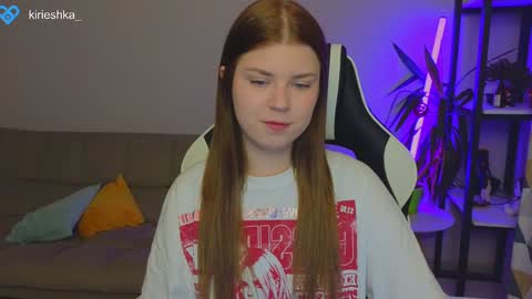 Molly   Emily online show from 13, 1, 2025