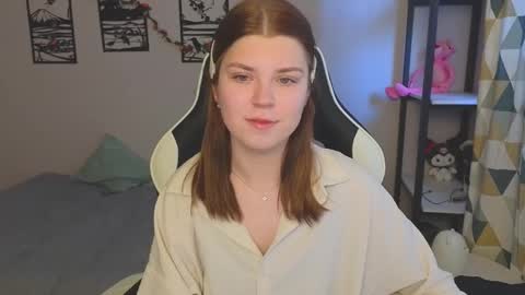 Molly   Emily online show from 8, 3, 2025