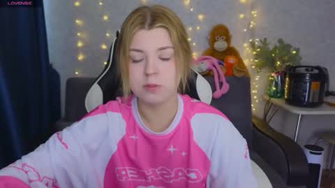 Molly   Emily online show from 4, 3, 2026