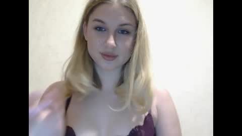 _kitty_joy online show from 25, 4, 2026