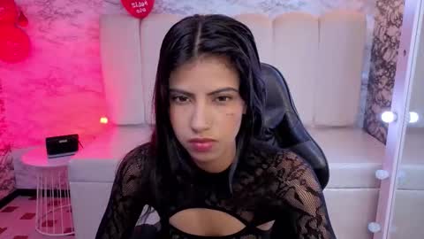 Hi Stream 300pm to 900pm online show from 18, 2, 2026