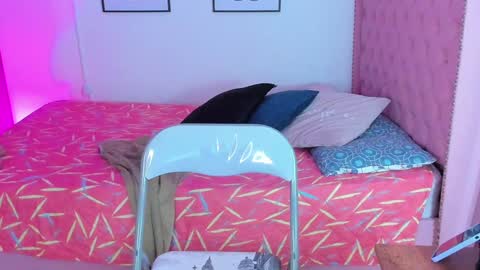  koriinn  online show from 13, 12, 2024