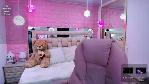 Snapshot of _laaura_ chatting on 14, 1, 2026 Laura online show from 14, 1, 2026