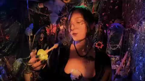 Lady Luna online show from 29, 6, 2026
