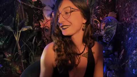 Lady Luna online show from 12, 7, 2026