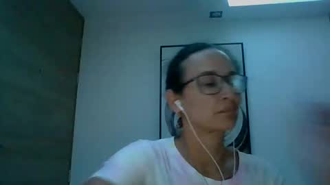 SANDRA online show from 16, 9, 2025