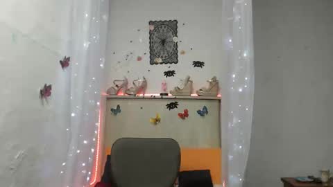 Snapshot of _laflaka2024 chatting on 31, 10, 2025 SANDRA online show from 31, 10, 2025