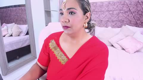 NAILHA SAJANI  online show from 5, 2, 2025