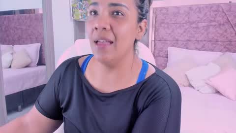 NAILHA SAJANI  online show from 10, 2, 2025