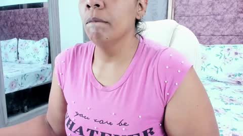 NAILHA SAJANI  online show from 1, 3, 2025