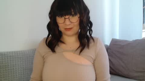 Snapshot of _lalilu_ chatting on 14, 2, 2025 _lalilu_ online show from 14, 2, 2025