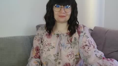 Snapshot of _lalilu_ chatting on 25, 2, 2025 _lalilu_ online show from 25, 2, 2025