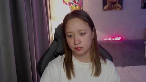 _lalune_ online show from 16, 9, 2025