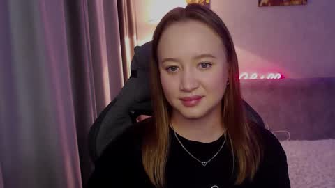 _lalune_ online show from 21, 10, 2025