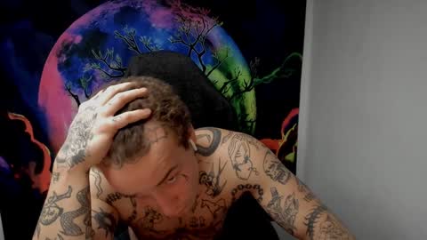 Layne online show from 11, 12, 2024