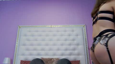 Snapshot of _lenapaul_ chatting on 15, 10, 2025 Lena Paul online show from 15, 10, 2025