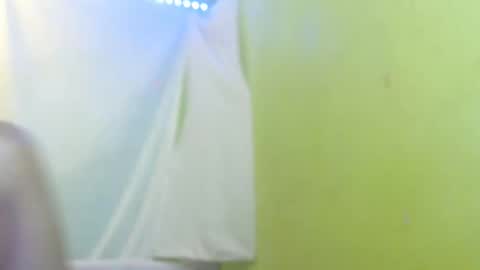 Snapshot of _lilies_gigi_ chatting on 26, 9, 2025 _lilies_gigi_ online show from 26, 9, 2025