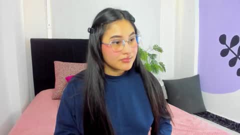 Ivy 3 online show from 28, 11, 2025