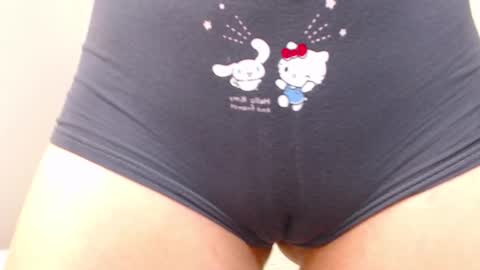 Mila  online show from 11, 11, 2025