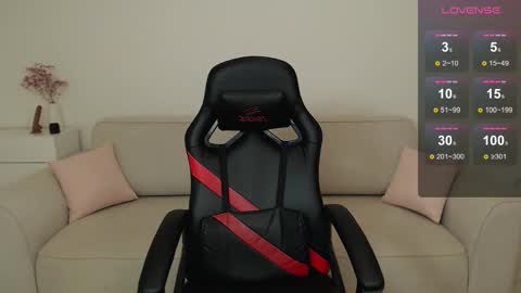 Snapshot of _little_sunshine_ chatting on 16, 11, 2025 My name is lina Lush is activePrivate is Open online show from 16, 11, 2025