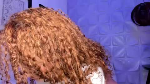 Snapshot of _littlelia chatting on 4, 6, 2026 Anna online show from 4, 6, 2026