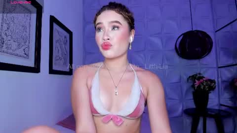 Snapshot of _littlelia chatting on 27, 6, 2026 Anna online show from 27, 6, 2026