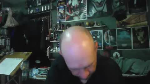Snapshot of _longfellow chatting on 23, 4, 2026 That guy online show from 23, 4, 2026