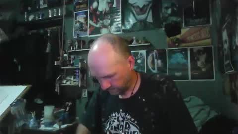 Snapshot of _longfellow chatting on 8, 5, 2026 That guy online show from 8, 5, 2026