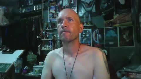 Snapshot of _longfellow chatting on 27, 6, 2026 That guy online show from 27, 6, 2026