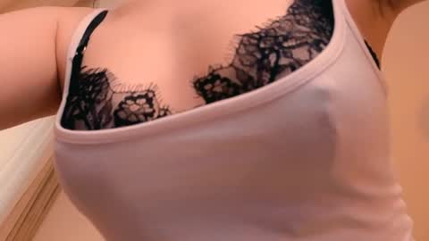 Snapshot of _loveliness_ chatting on 1, 7, 2026 Amanda mandy online show from 1, 7, 2026
