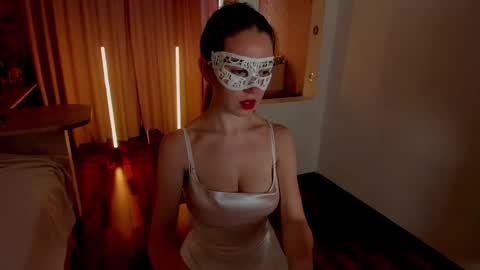 Snapshot of _lovely_lady chatting on 4, 12, 2024 Alice online show from 4, 12, 2024