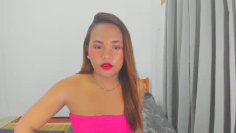 _lovelyyan69_ online show from 7, 3, 2025