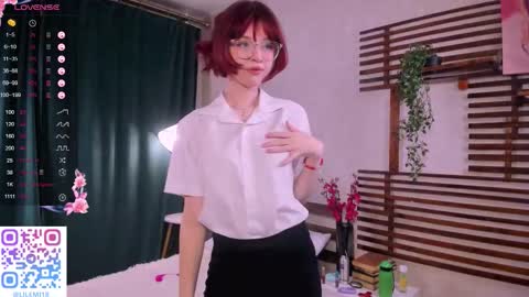 _lucystars online show from 4, 11, 2025