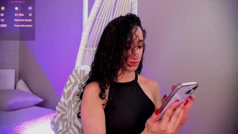  Luna  online show from 10, 2, 2025