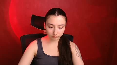 Snapshot of _luna_moon__ chatting on 24, 9, 2025 Luna online show from 24, 9, 2025