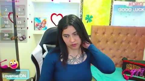 Snapshot of _luna_torres chatting on 30, 4, 2026 luna torres online show from 30, 4, 2026