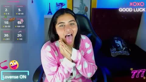 Snapshot of _luna_torres chatting on 12, 5, 2026 luna torres online show from 12, 5, 2026