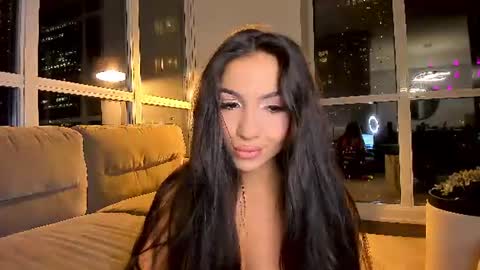 Snapshot of _lyna chatting on 28, 7, 2026 Lynna online show from 28, 7, 2026