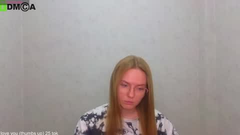 Snapshot of _lysafeta_ chatting on 26, 6, 2026 Welcome guys Pleasure to see you all here My name is Lysafeta and MichaelaTip menu is active Private is open online show from 26, 6, 2026