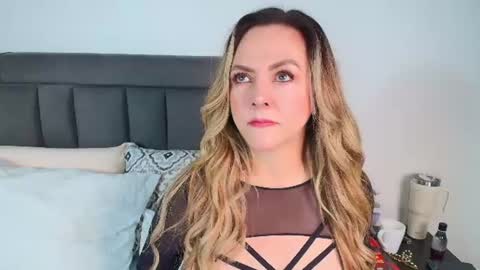 Snapshot of _madamemature_ chatting on 8, 7, 2026 Lady Chanel online show from 8, 7, 2026