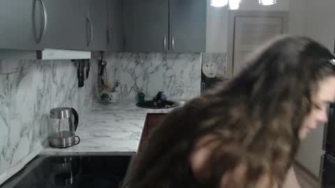 Snapshot of _mamma_mia_ chatting on 28, 1, 2025 Kate online show from 28, 1, 2025