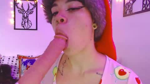 Snapshot of _marcela_wi chatting on 19, 12, 2024 Marce  online show from 19, 12, 2024